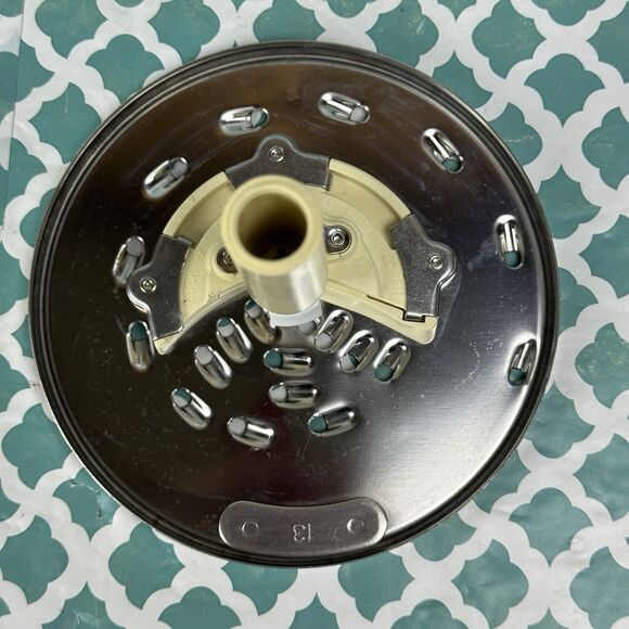 Cuisinart Processor DLC-8 DLC-10 Stem DLC-837 TX MEDIUM Slicer DLC-844‎ TX Shred - Picture 9 of 12